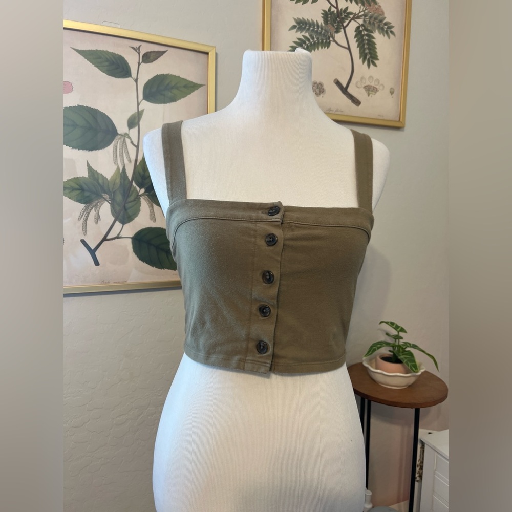 Forever 21 Women’s Crop Top